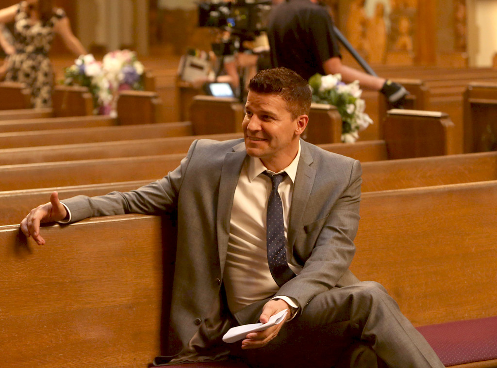 Photos from Bones Wedding Album - Page 2 - E! Online